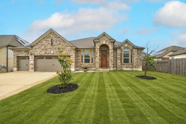 2907 Cattleman Gln, Round Rock