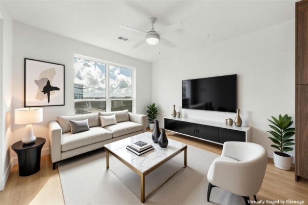 1701 Simond Ave #644, Austin