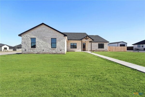 5207 Hollow Ranch Dr, Salado