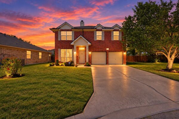 1214 Disraeli Cir, Pflugerville