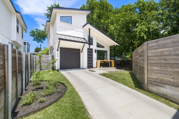 408 W Odell St #2, Austin