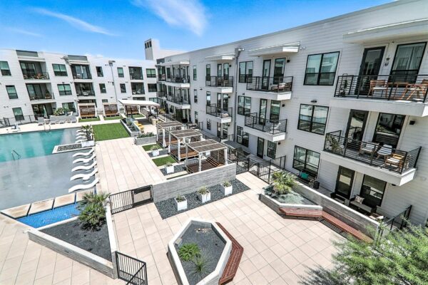 1701 Simond Ave #639, Austin