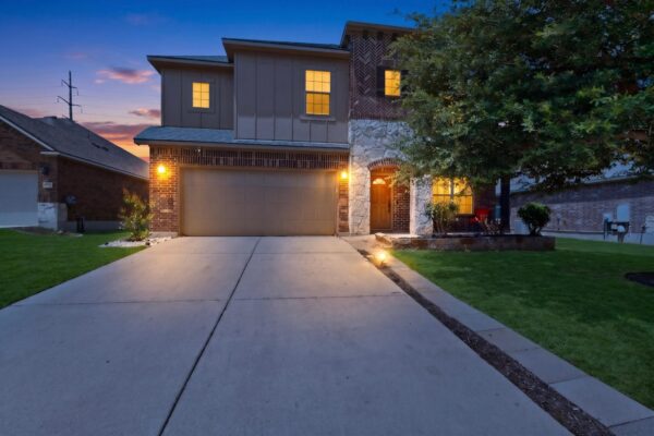 1006 S Pasture Dr, Hutto