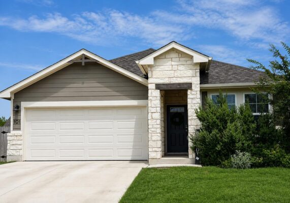 101 Javans Nest None, Cedar Creek