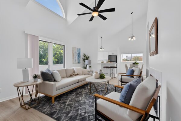 923 E 41st St #210, Austin