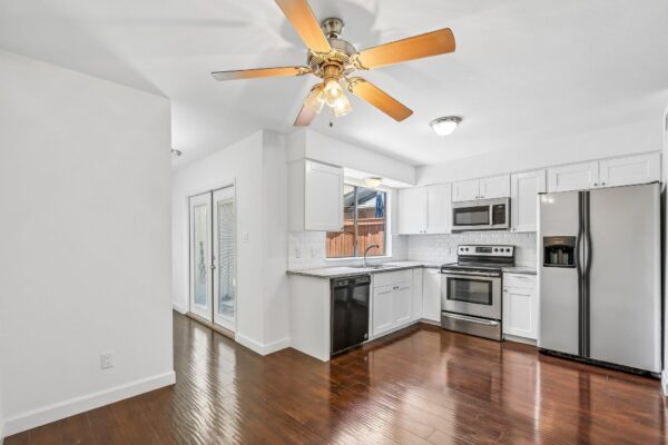 4202 Hudson Bend Rd #B, Austin