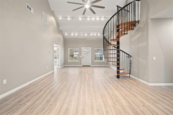 400 S Guadalupe None, Granger