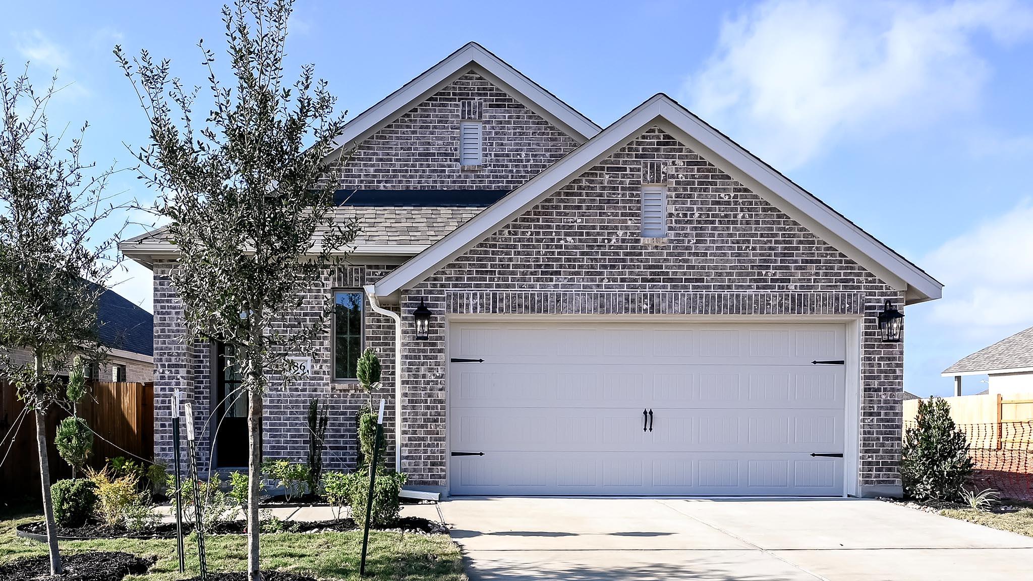 186 Blackborrow Dr, Kyle, TX 78640
