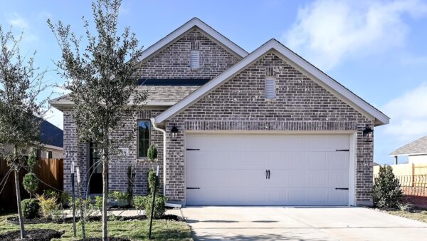 186 Blackborrow Dr, Kyle