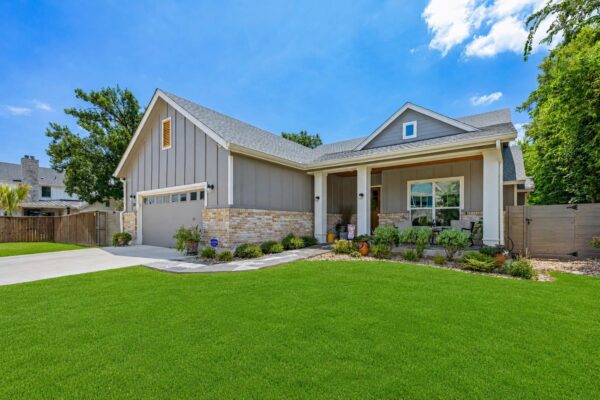 113 Retreat Pl, Georgetown