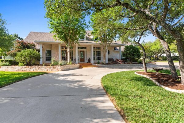 135 N TUMBLEWEED Trl, Austin