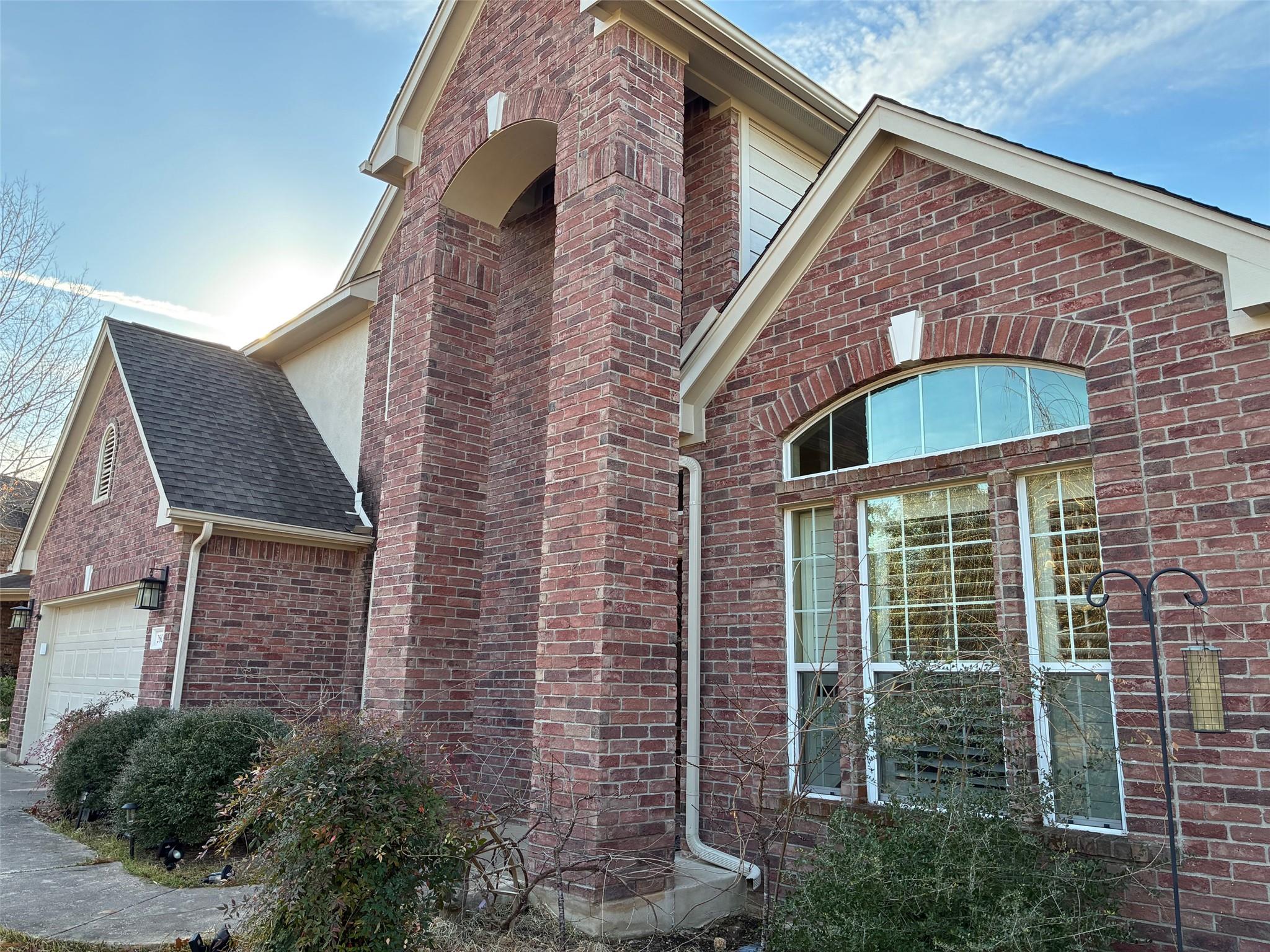 2604 Mexican Hat Dr, Cedar Park, TX 78613