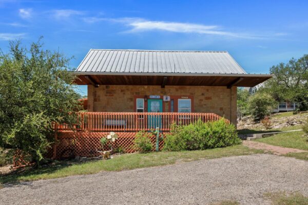 28525 Paradise Manor Dr, Marble Falls