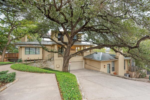 1115 W 7th St #106, Austin