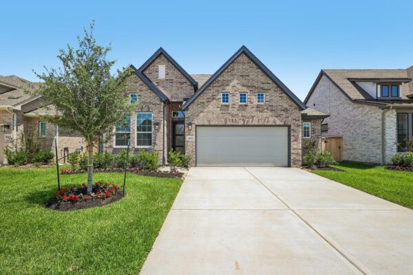 17804 Rolling Dr, Manor