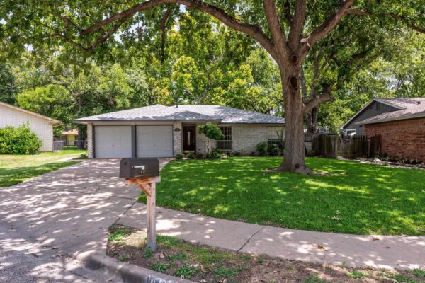 10405 Quail Ridge Dr, Austin