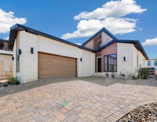 103 Via Roma Ct, Horseshoe Bay