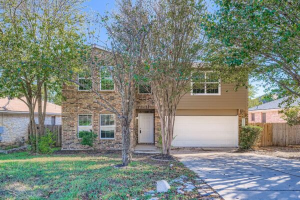 2100 Coachlamp Dr, Cedar Park
