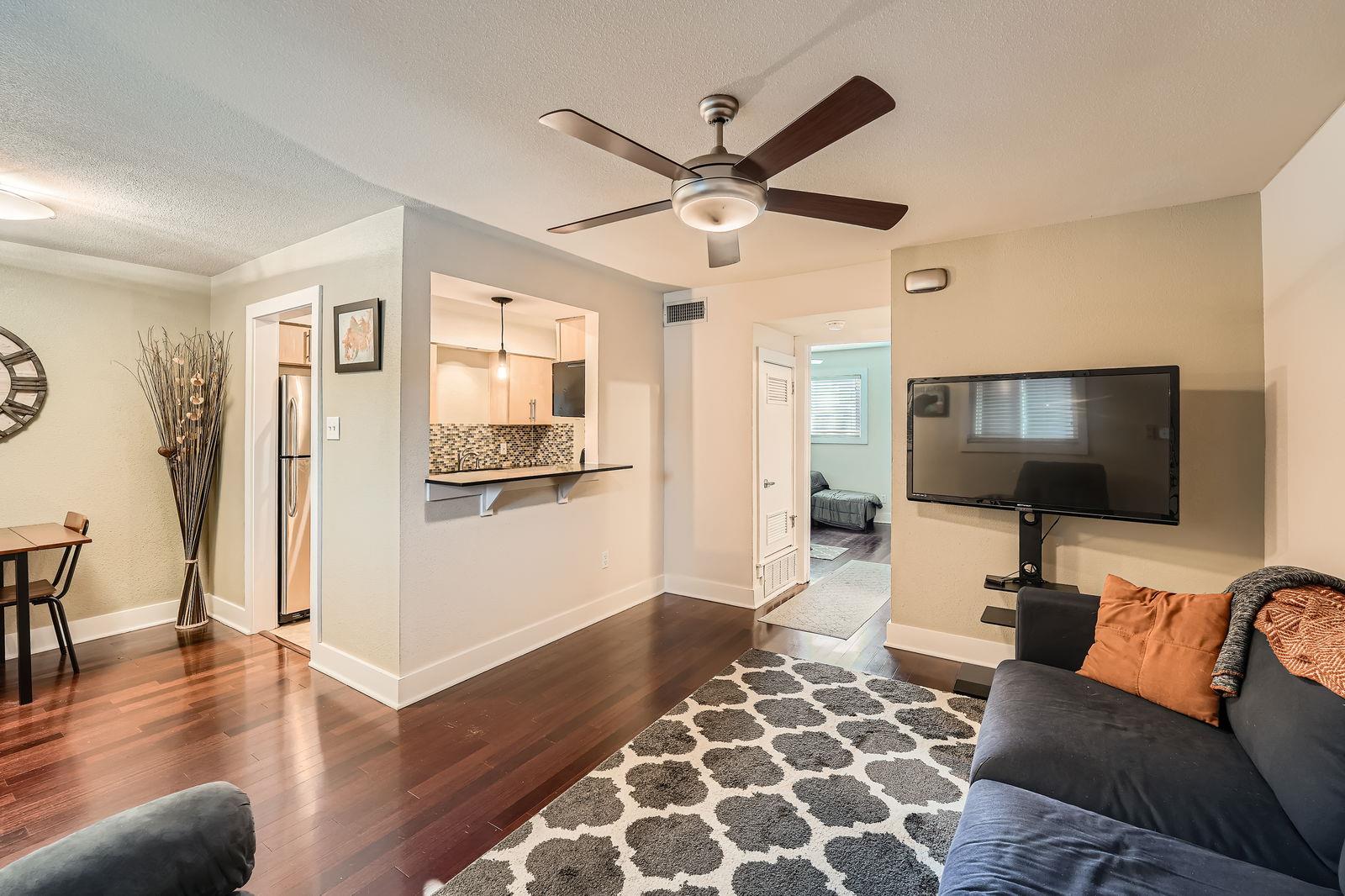 3815 Guadalupe St #103, Austin, TX 78751