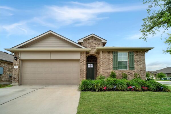 141 Medinah Ln, San Marcos