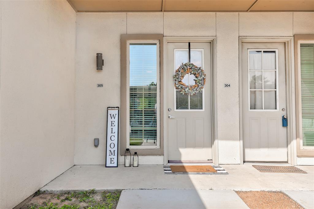 2400 Louis Henna Blvd #305, Round Rock, TX 78664