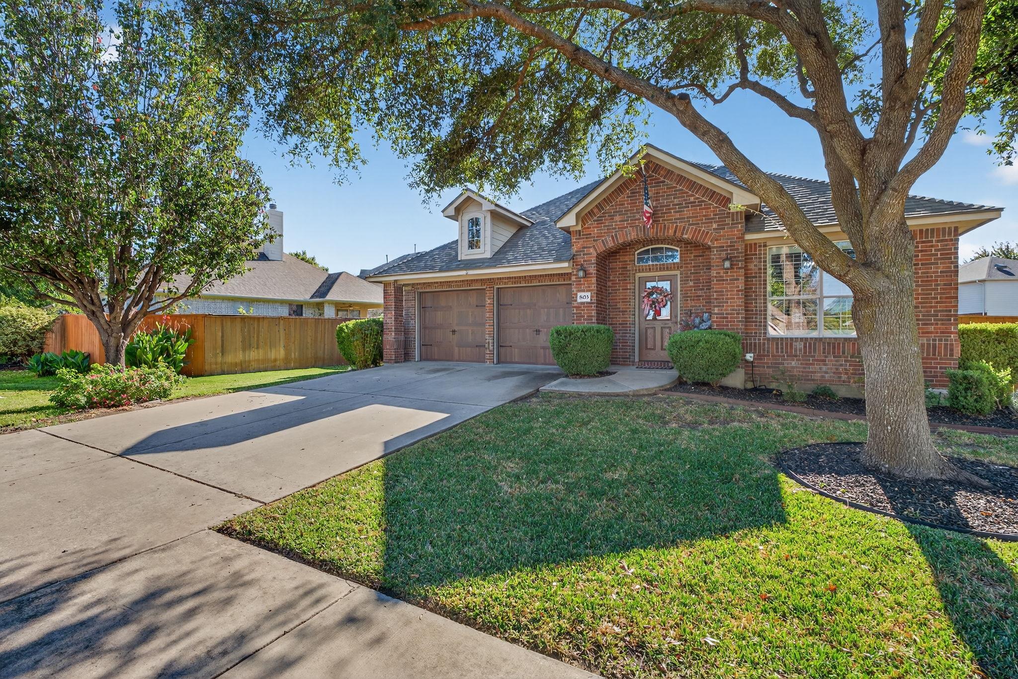 803 Bent Wood Pl, Round Rock