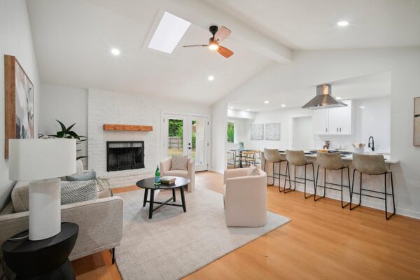 10219 W Rutland Vlg, Austin