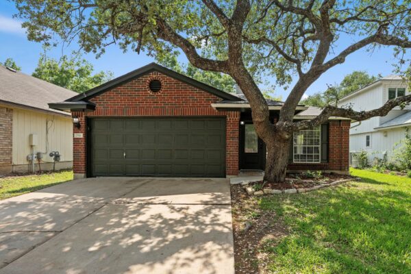2511 Claudia Dr, Leander