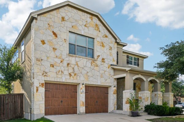 1601 Bovina Dr, Leander