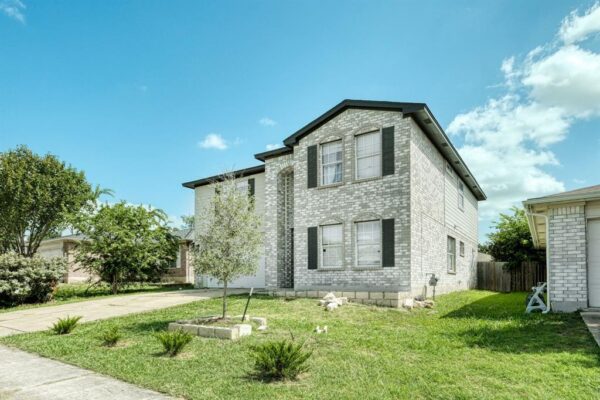 3808 Julianas Way, Round Rock