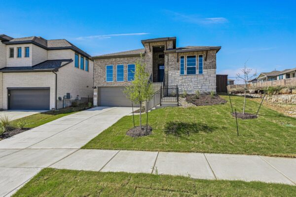 427 Fountain Grass Dr, San Marcos