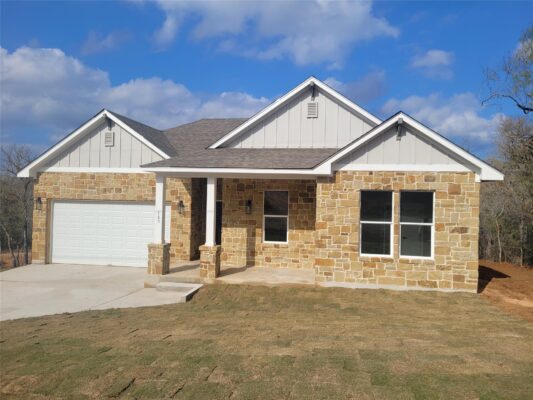 185 Nuuanu Ln, Bastrop