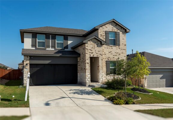 2428 Hackamore Dr, Leander