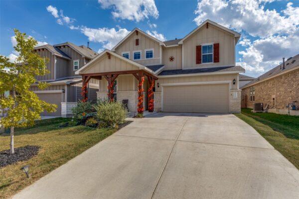 213 Sugar Cane Rd, Buda