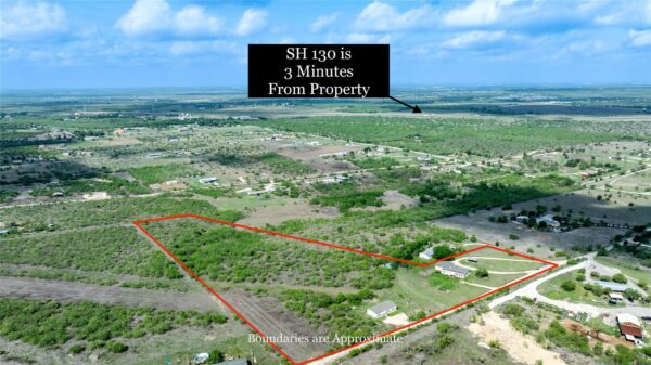 230 Sunkist Dr, Lockhart