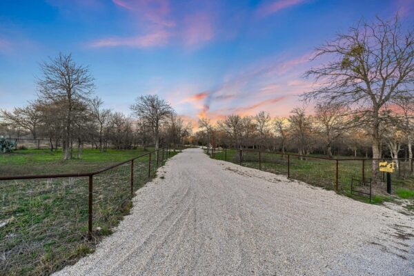 8400 Taylorsville Rd, Dale