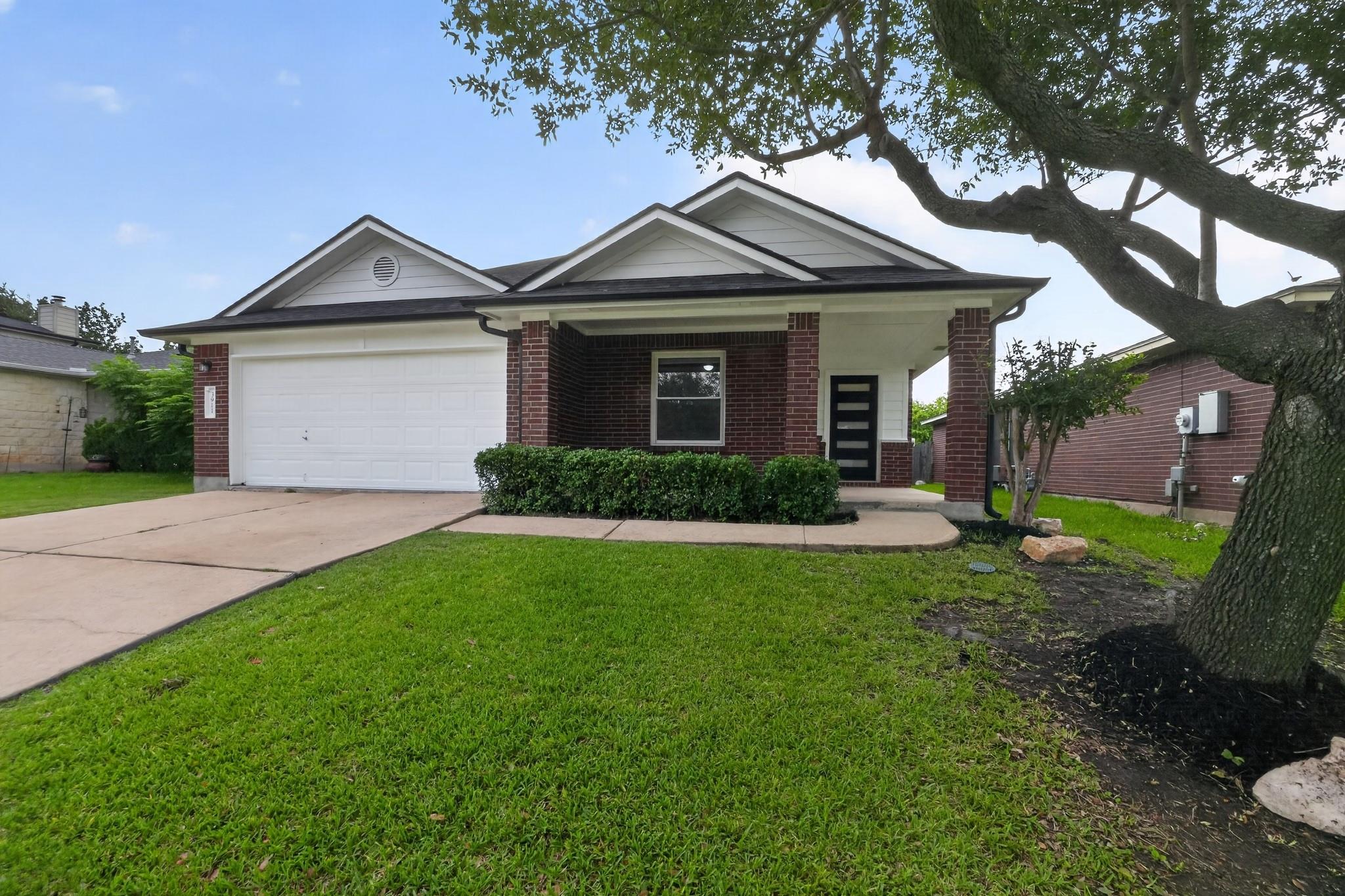 3911 Haleys Way, Round Rock, TX 78665