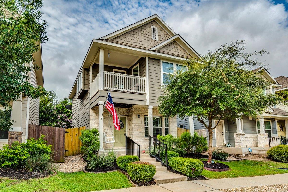 151 Friendship Oak Dr, San Marcos, TX 78666