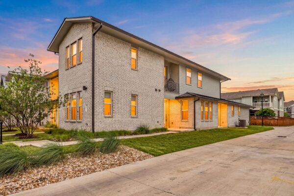 2409 Simond Ave #E, Austin
