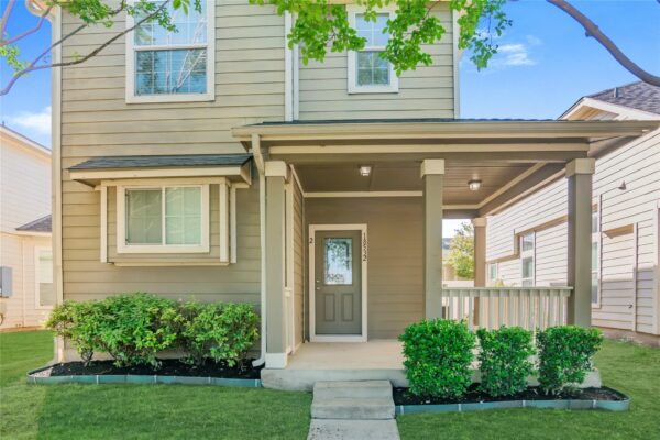 18532 Mammoth Cave Blvd #2, Pflugerville