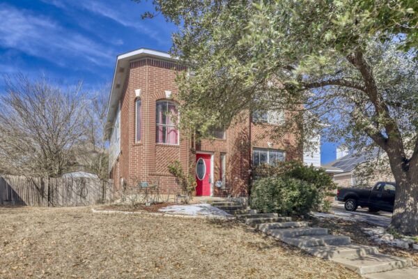3714 Hawk Ridge St, Round Rock