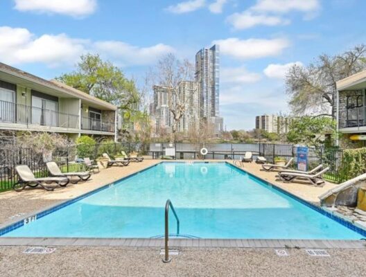 500 E Riverside Dr #242, Austin