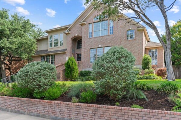 8108 Asmara Dr, Austin