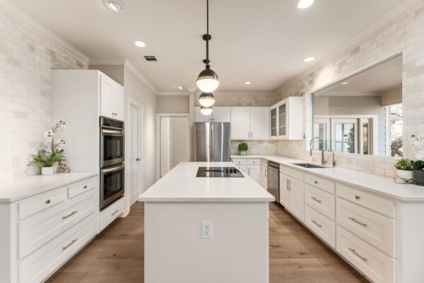 2016 Lakeway Blvd, Lakeway
