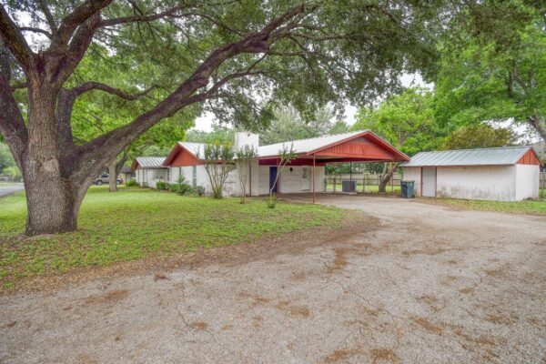 204 Maynard St, Bastrop