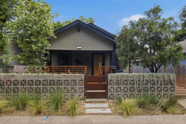 2007 E 2nd St, Austin