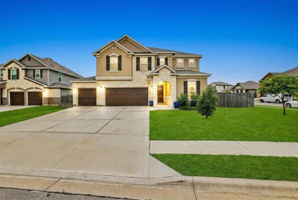305 Kat Garnet Dr, Kyle