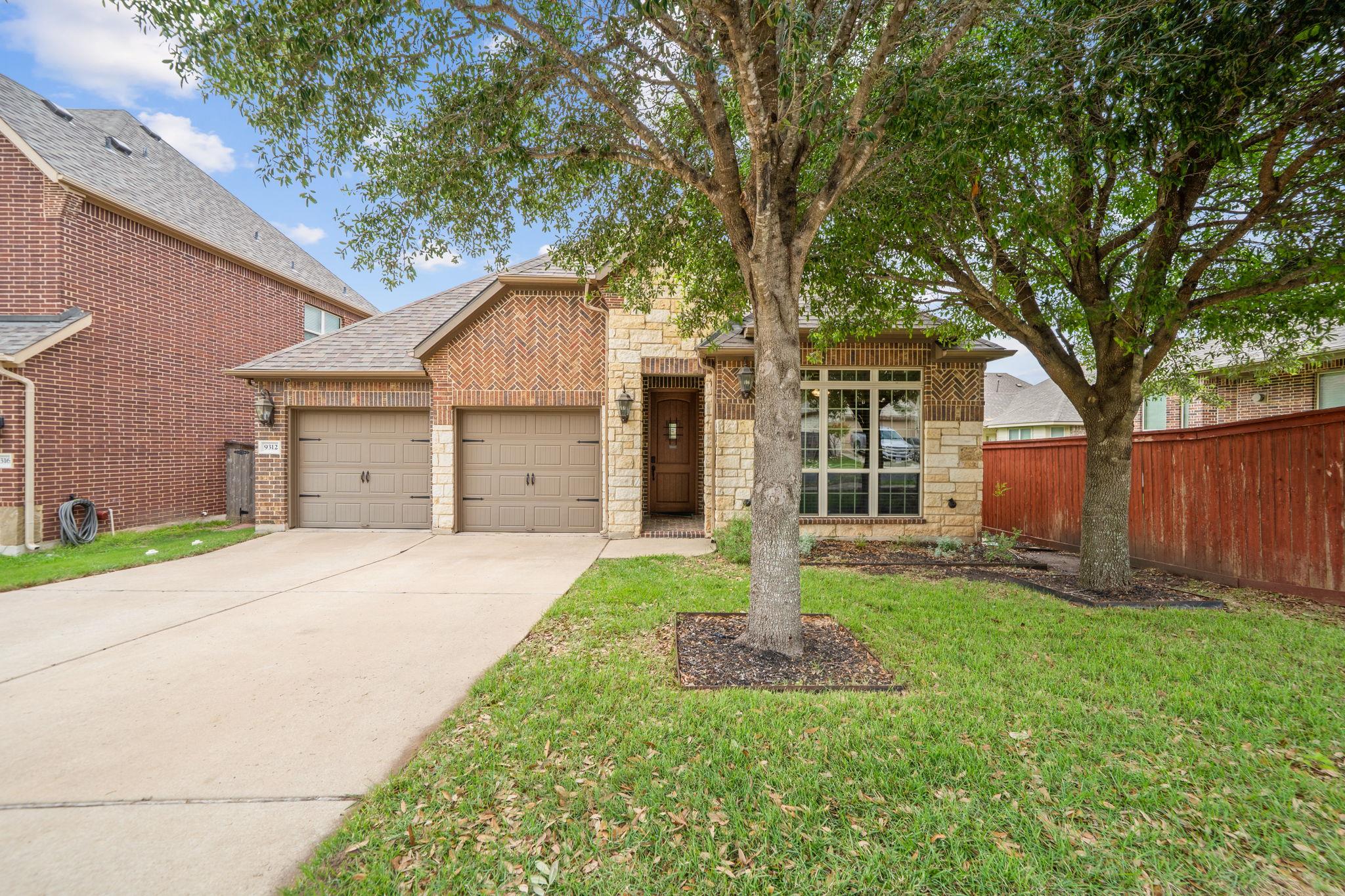 9312 Sydney Marilyn Ln, Austin