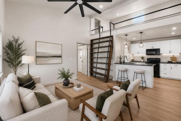 654 Maple Ln, Cottonwood Shores