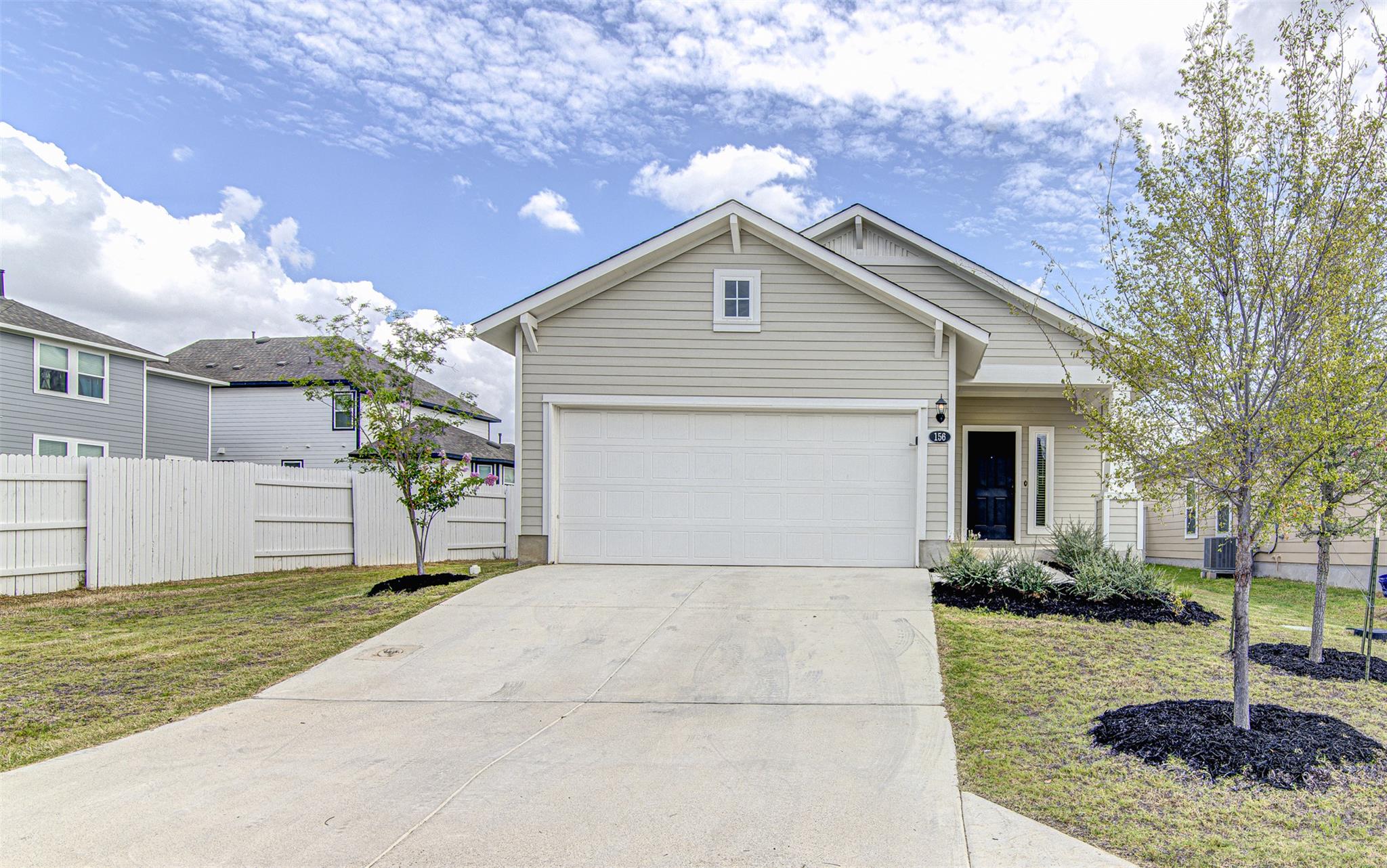 156 Tillage Rd, Elgin, TX 78621